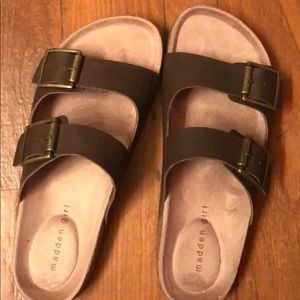 Madden girl sandals